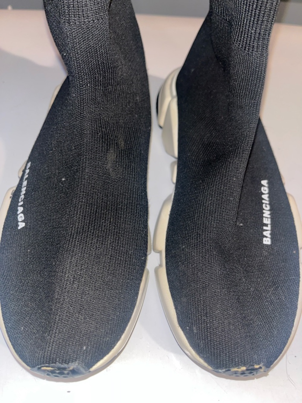 Men’s Balenciaga slip on  sneakers 9 1/2 - Picture 3 of 7